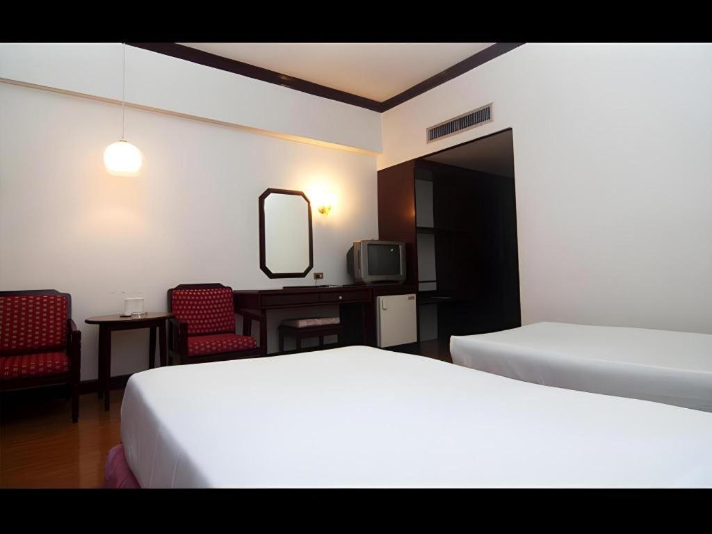 Florida Hotel Hat Yai Zewnętrze zdjęcie
